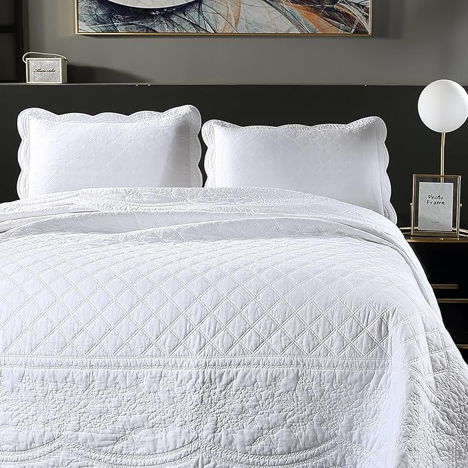ROOMLIFE Quilt Set King Size 3D Floral Embroidery Pattern 3-Piece Cotton by ROOMLIFE