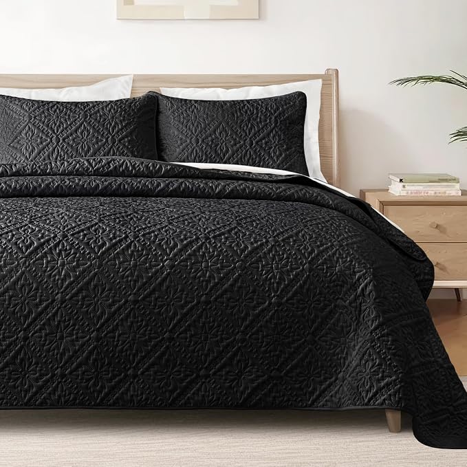 Exclusivo Mezcla Queen Quilt Bedding Set, Lightweight Soft Bedspreads Coverlets by ExclusivoMezcla