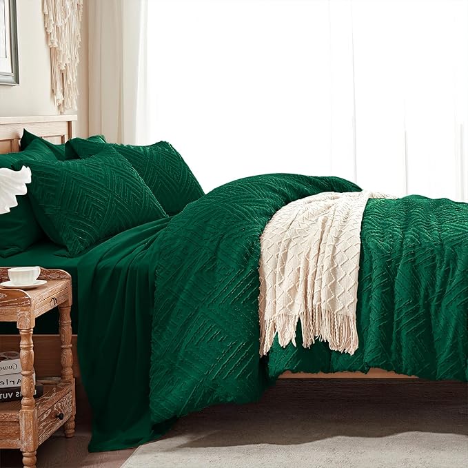 Zzlpp Queen Comforter Set 7 pieces, Emerald Green Tufted Bed in a Bag - Image 4