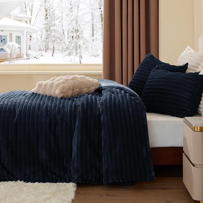BEDELITE Fleece King Comforter Set -Super Soft & Warm Fluffy Navy Blue Bedding - Image 4