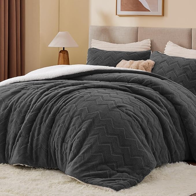 BEDELITE Fluffy Queen Comforter Set - Image 3