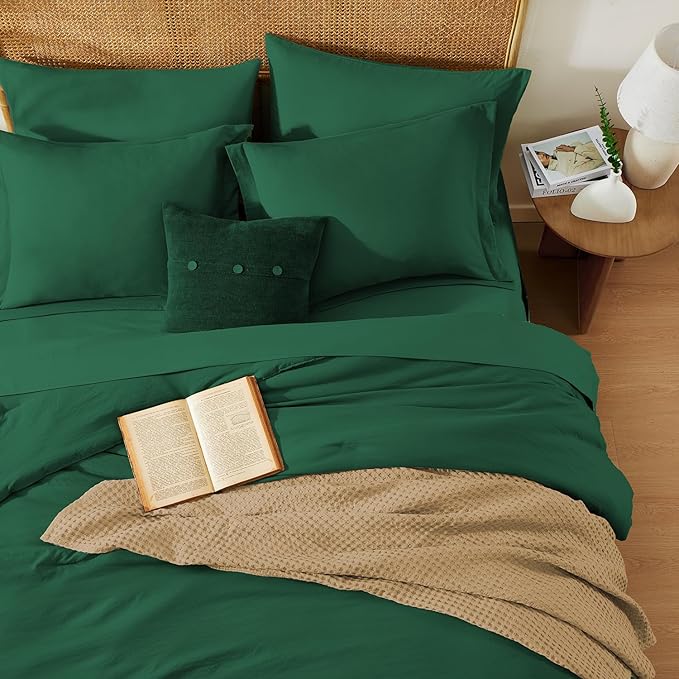 WRENSONGE Queen Comforter Set- 7 Pieces Soft Emerald Green Bed in a Bag - Image 3