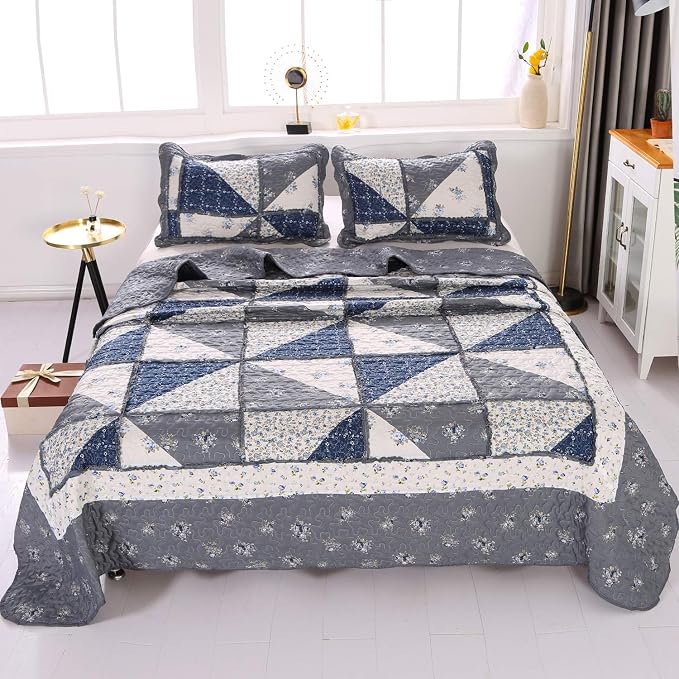 Oversized King Grey Floral Patchwork Quilt Set 132x120 Alaska King Size Bedding - Image 3