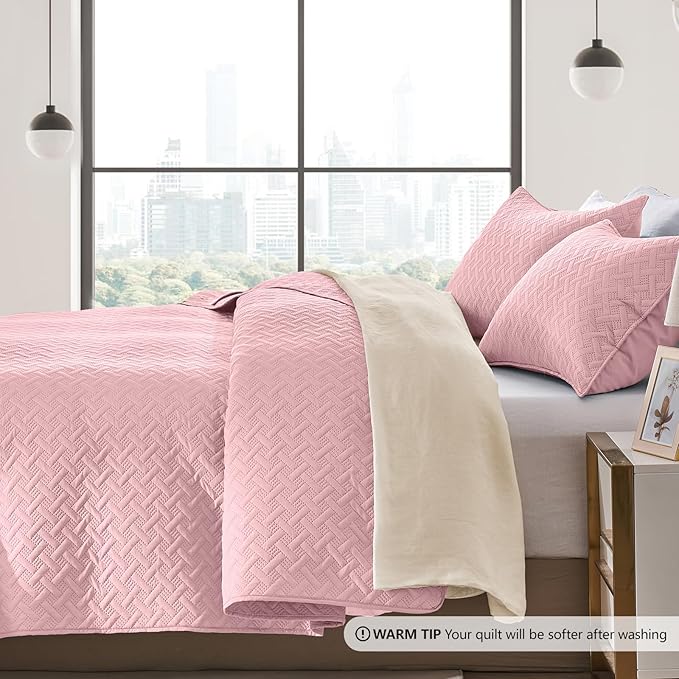 FLYMME Pink Twin Quilt Bedding Set Thin Lightweight Bedspreads, Modern Style - Image 4