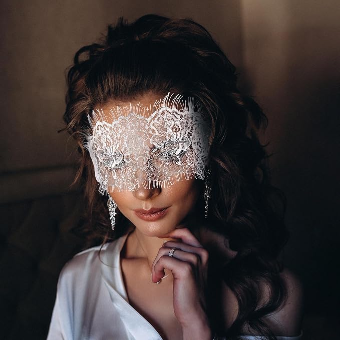 FRESHME Lace Blindfold Sleep Mask - Image 3