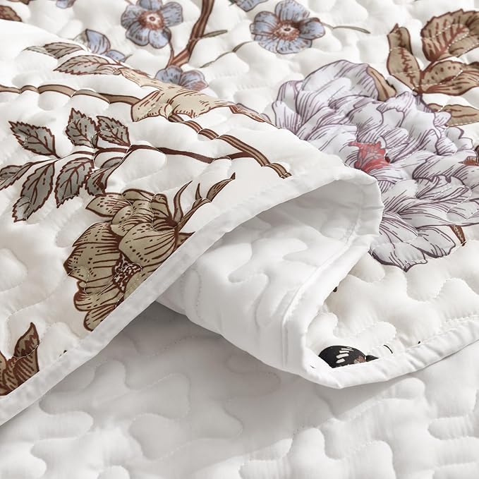 Litanika Floral White Quilt King Size - Image 6