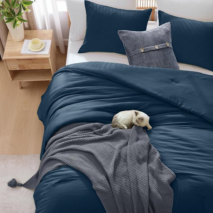 WRENSONGE Full Size Comforter Sets - Image 3
