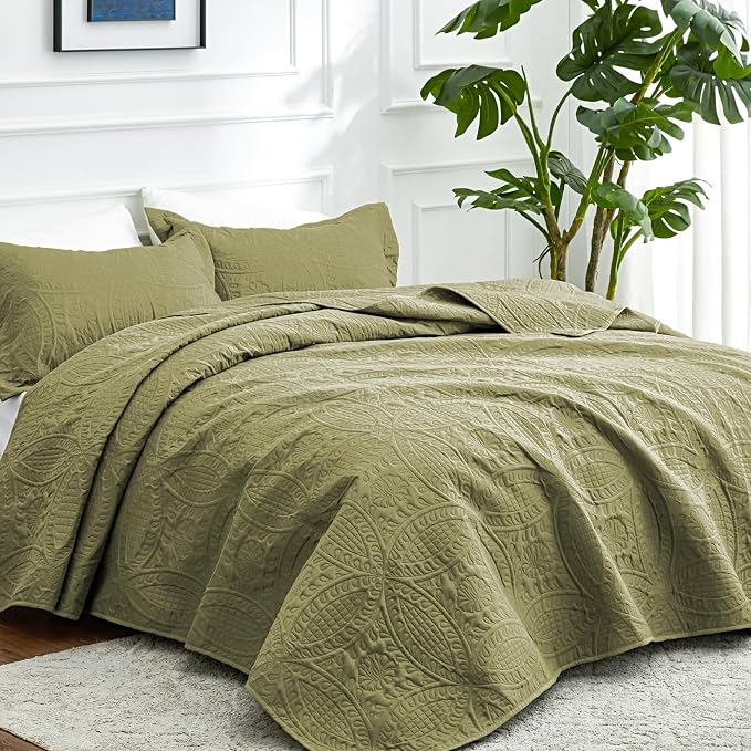 Love's cabin Oversized King Size Quilt Bedding Set Green Bedspreads - Image 2