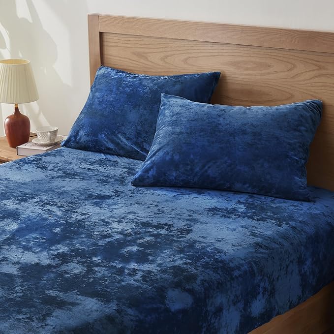 BEDELITE Velvet Fitted Sheet and Pillowcase Set, Luxury Soft Fuzzy Bottom Sheet by BEDELITE