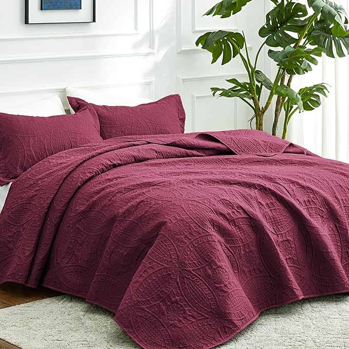 Love's cabin Quilts for Full Bed Burgundy Bedspreads Bedding Set - Image 2