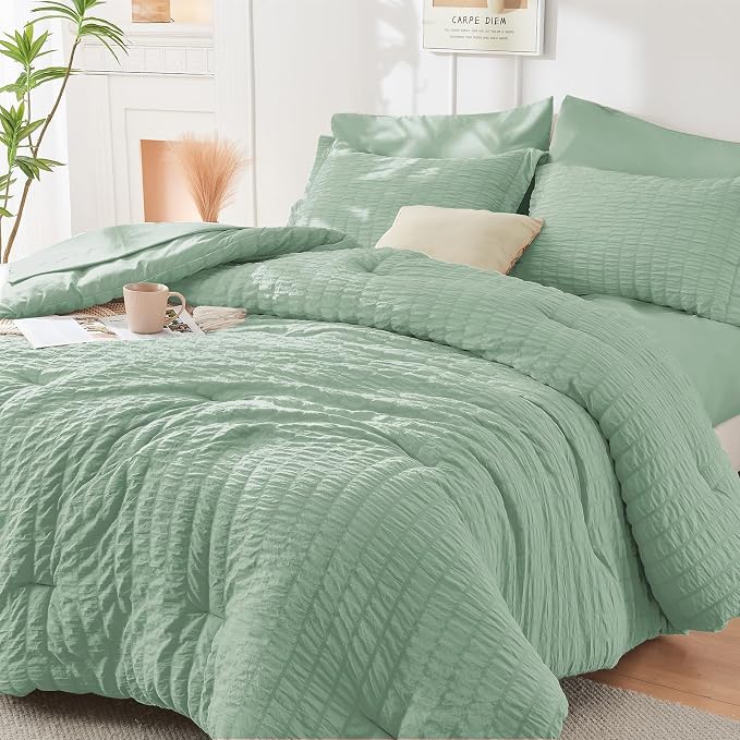 HYMOKEGE Sage Green Queen Comforter Set Seersucker 7 Pieces, All Season Luxury by HYMOKEGE