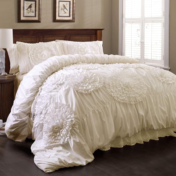 Lush Decor 3 Piece Serena Comforter Set by LushDecor