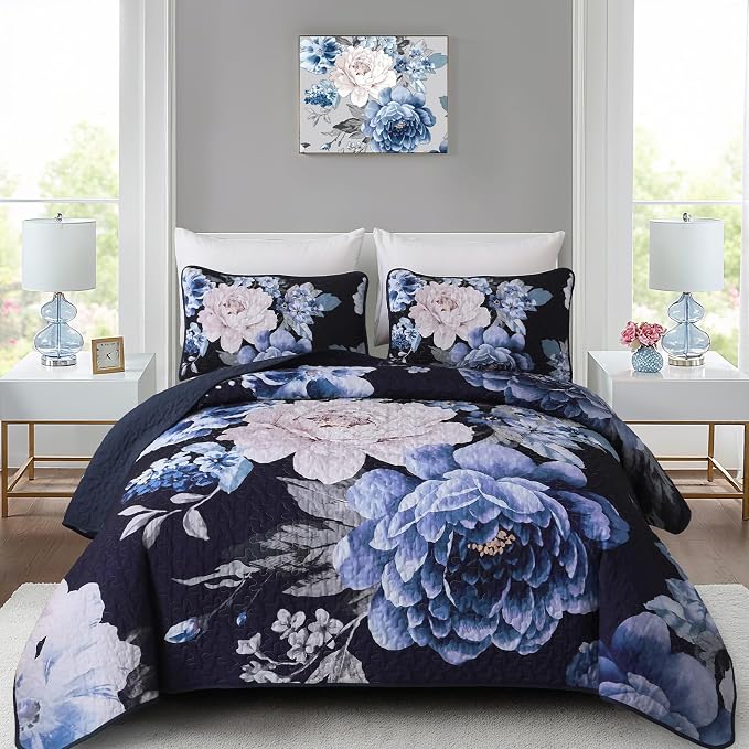 WONGS BEDDING Navy Boho Floral Quilt Set King, 3 Pieces Elegant Blue Flower by WONGSBEDDING