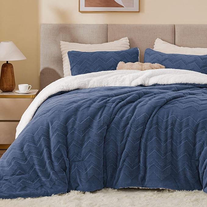 BEDELITE Fluffy Queen Comforter Set - Image 2