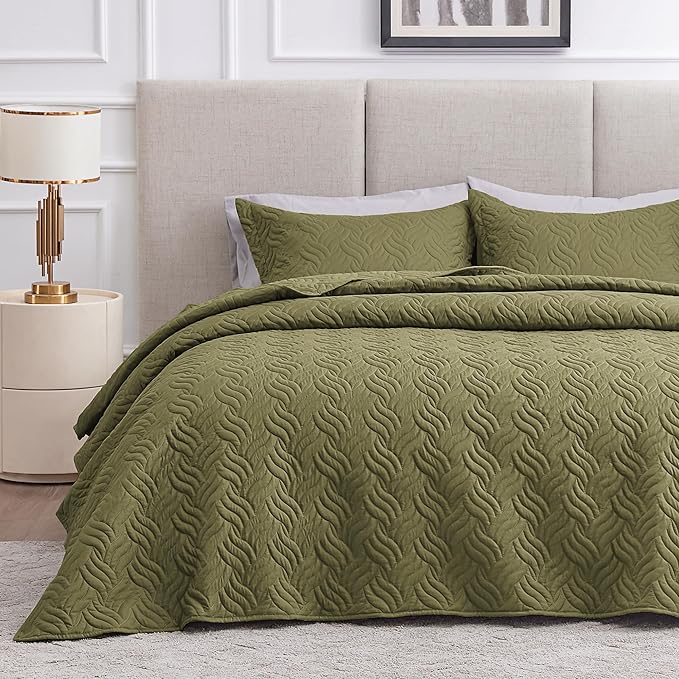 Love's cabin King Size Quilt Bedding Set Olive Green Bedspreads by Lovescabin