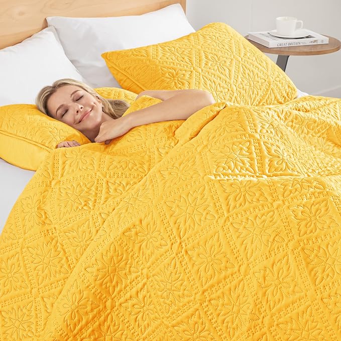 Exclusivo Mezcla King Quilt Bedding Set, Lightweight Soft Bedspreads Coverlets - Image 4