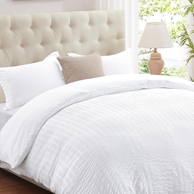 Cozyide White Duvet Cover Queen Size, Soft 3-Piece Seersucker Queen Duvet Cover by cozyide