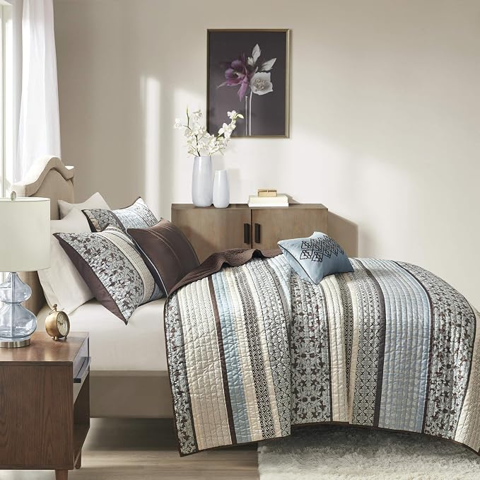 Madison Park Quilt Set Luxurious Jacquard Stripes Design - Image 10