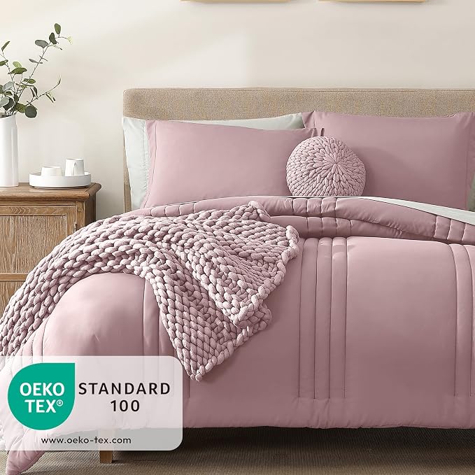 Monbix Full Comforter Set - Image 3