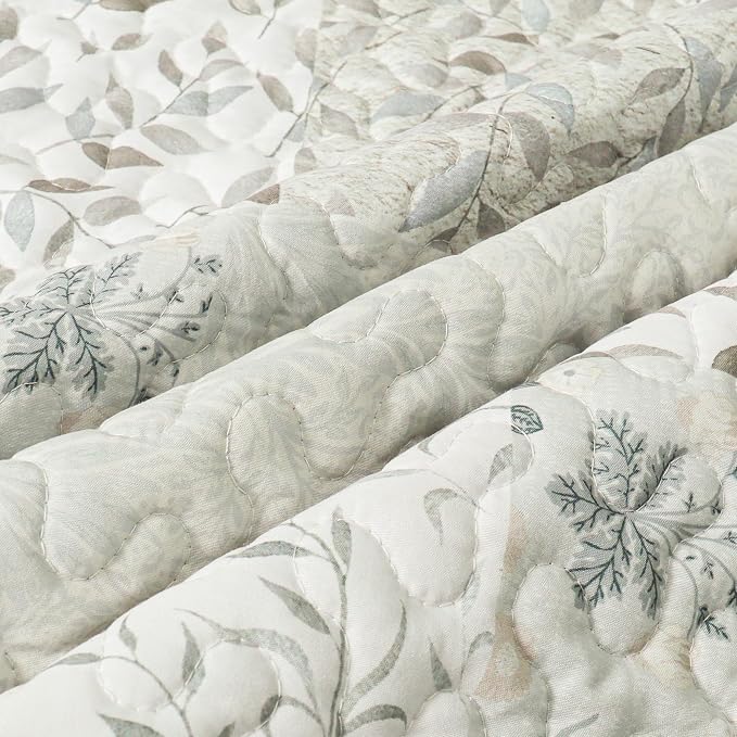 Exclusivo Mezcla 50"x 60" Quilted Throw Blanket- Microfiber Quilt Throw - Image 4