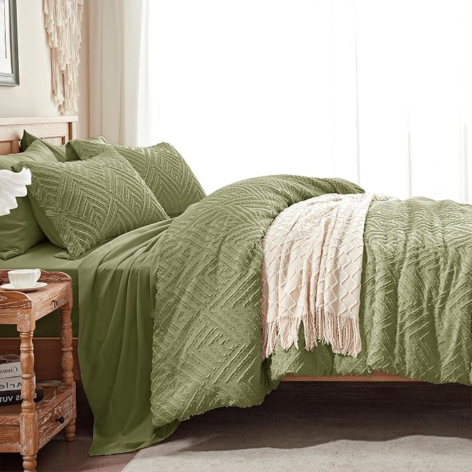 Zzlpp Full Comforter Set 7 Pieces, Army Green Tufted Bed in a Bag, All Season - Image 4