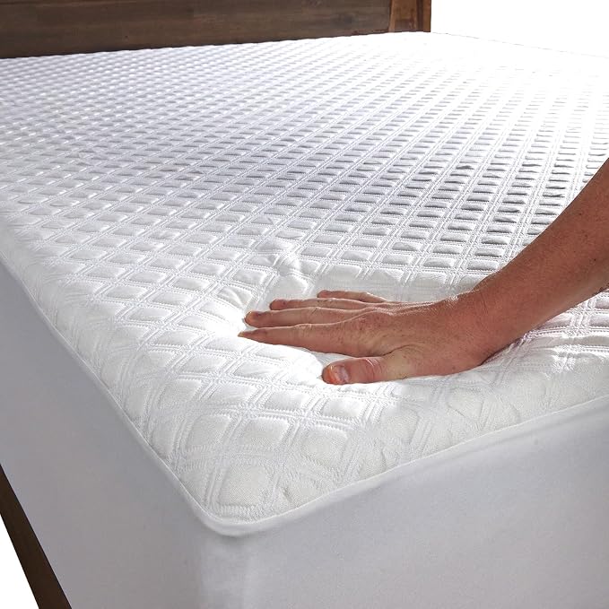 SafeRest Waterproof Queen Size Mattress Protector by SafeRest