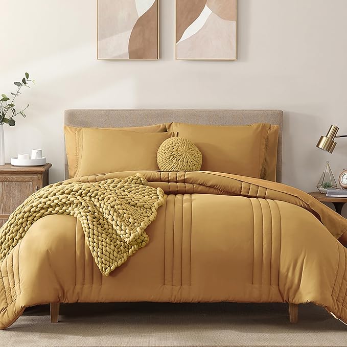 Monbix Full Comforter Set by Monbix