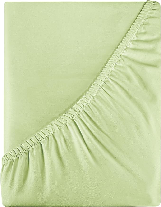 Royale Linens 400 Thread Count 100% American Grown Cotton Fitted Sheet Queen by ROYALELINENS