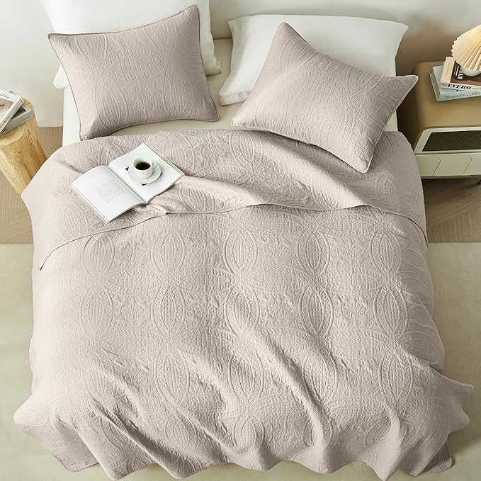 akkialla Taupe Twin Quilt Set, Ultrasonic Lightweight Bedspread Coverlet - Image 3