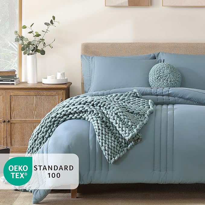 Monbix Full Comforter Set - Image 2