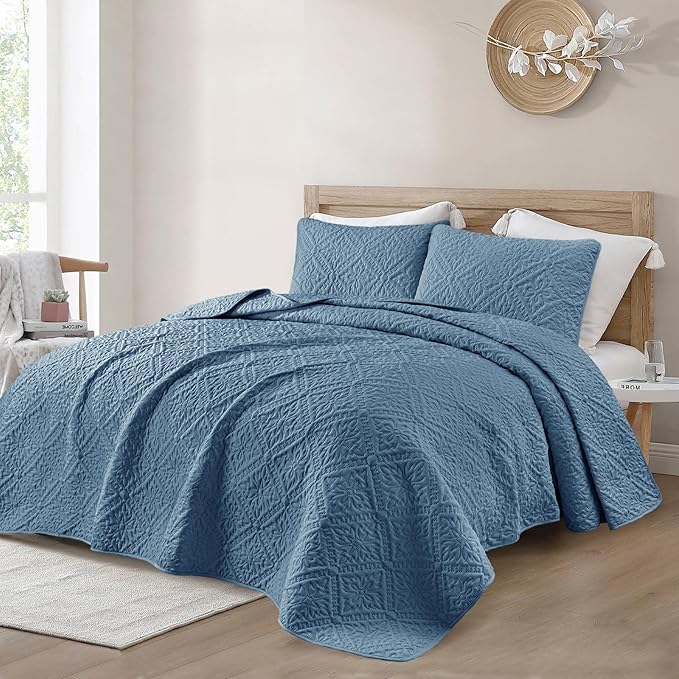 Exclusivo Mezcla California King Quilt Bedding Set, Lightweight Soft Bedspreads - Image 2
