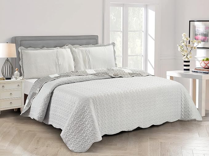 Brilliant Sunshine Grey Heart Love, Floral and Lace Patchwork, 3-Piece Quilt Set - Image 5