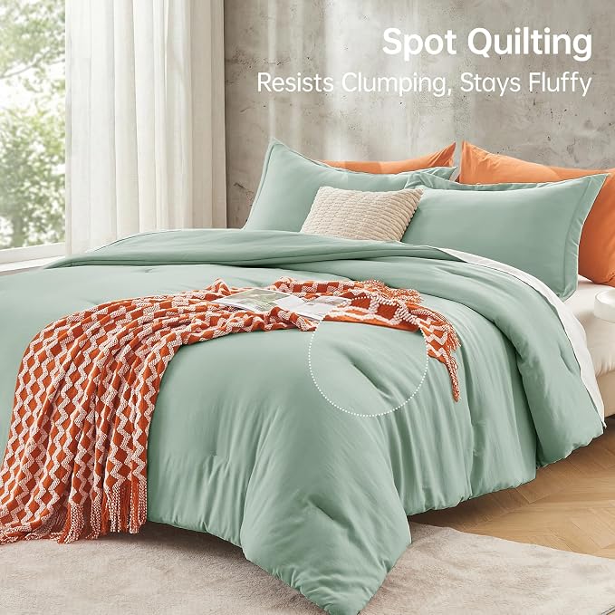MUXHOMO King Size Comforter Set, All Season Ultra Soft Down Alternative Bedding - Image 5