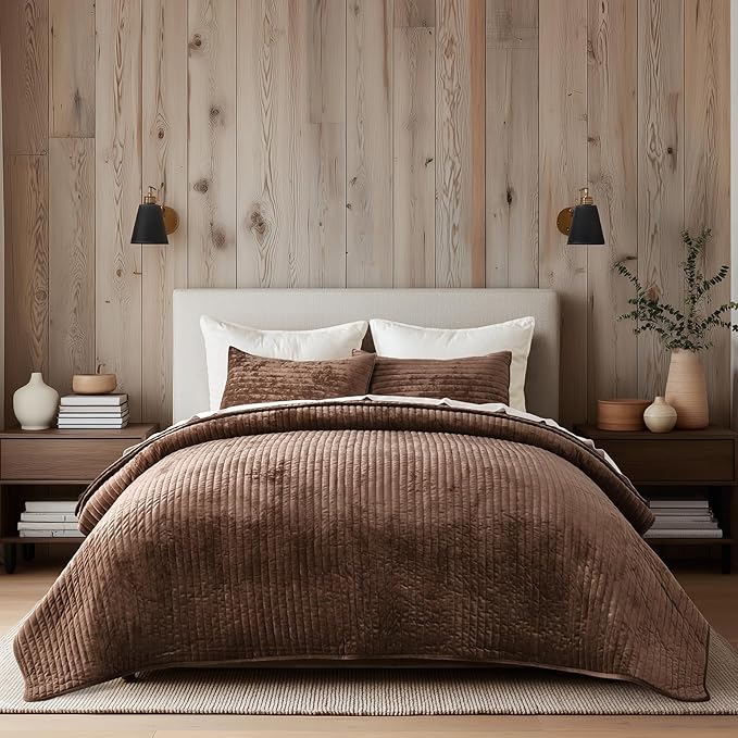 EVERGRACE Velvet Quilt Set Queen Size, Luxurious Soft Striped Channel Bedding by EverGrace