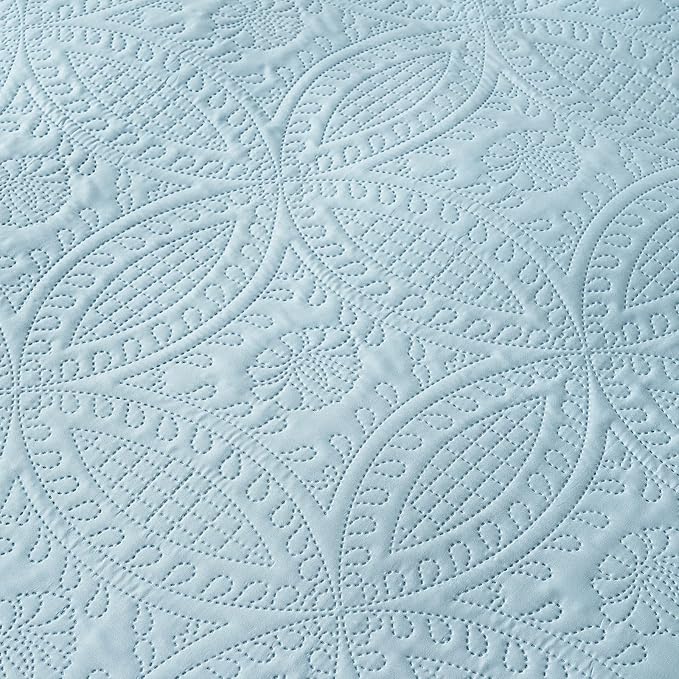 akkialla Twin Quilt Bedding Set, Sky Blue Ultrasonic Quilt Set, Lightweight - Image 7
