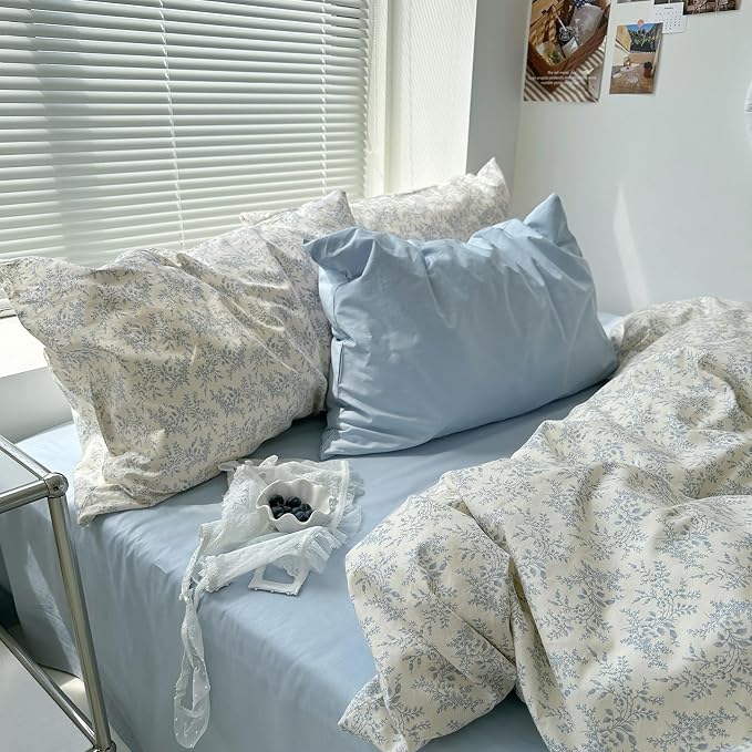 mixinni Blue Floral Duvet Cover King Size - Image 7