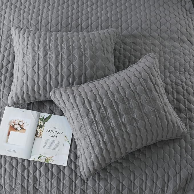 WDCOZY Dark Grey Quilt King Size Bedding Sets - Image 4