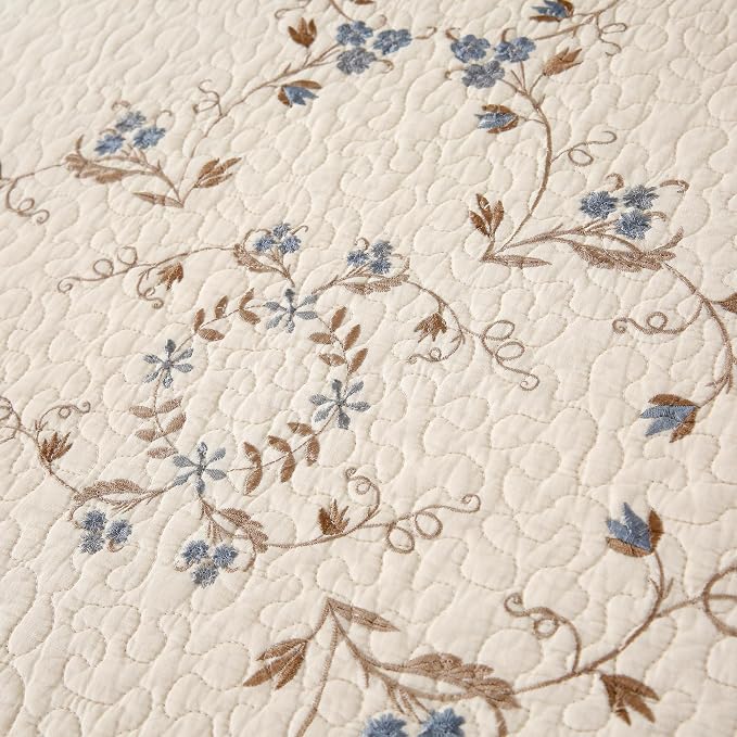 Quilt Set Blue Floral 3D Embroidery Pattern 2 PCS 100% Cotton Reversible - Image 3