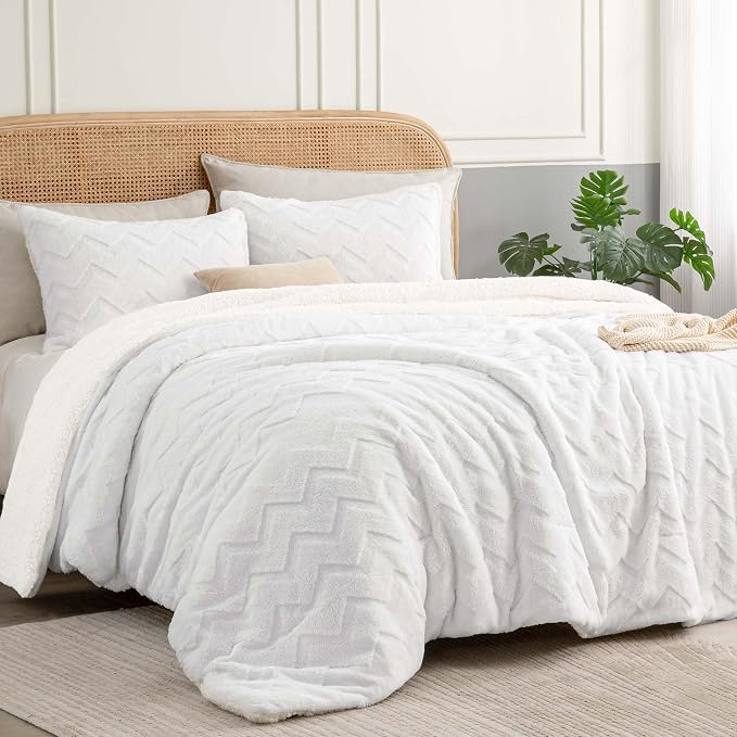 BEDELITE Fluffy Queen Comforter Set - Image 2