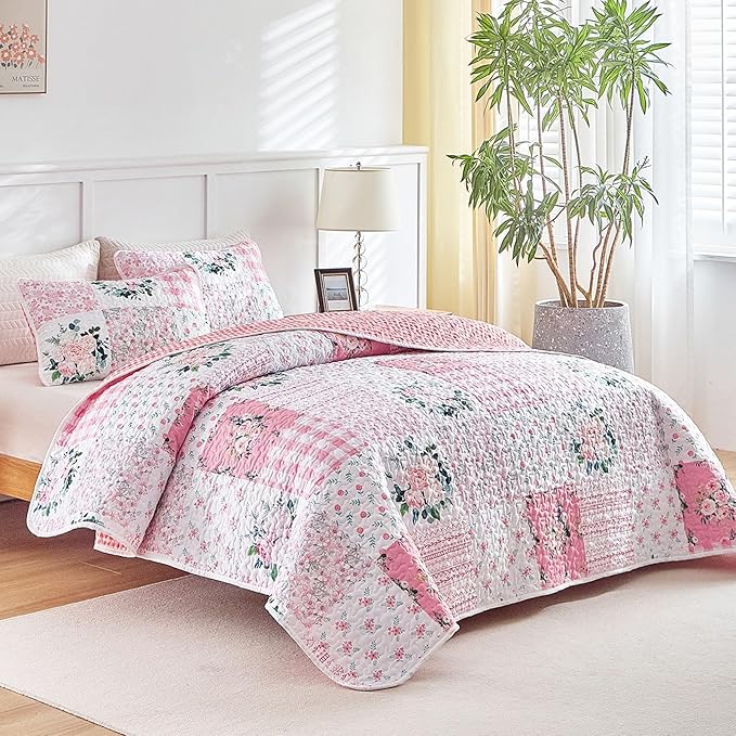Joyreap 3 Pieces Floral Patchwork Quilt Set California King, 102x114 inches- - Image 2