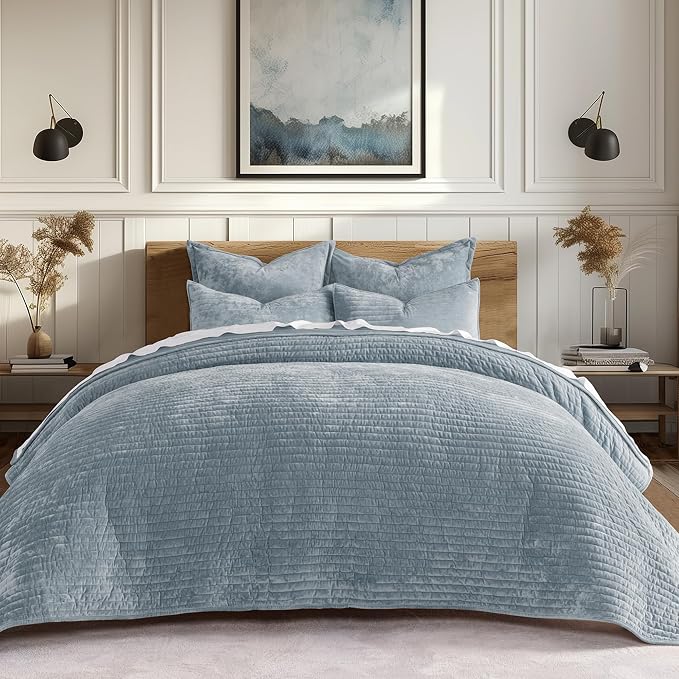 EVERGRACE Velvet Quilt Set King Size, Luxurious Soft Striped Channel Bedding Set by EverGrace
