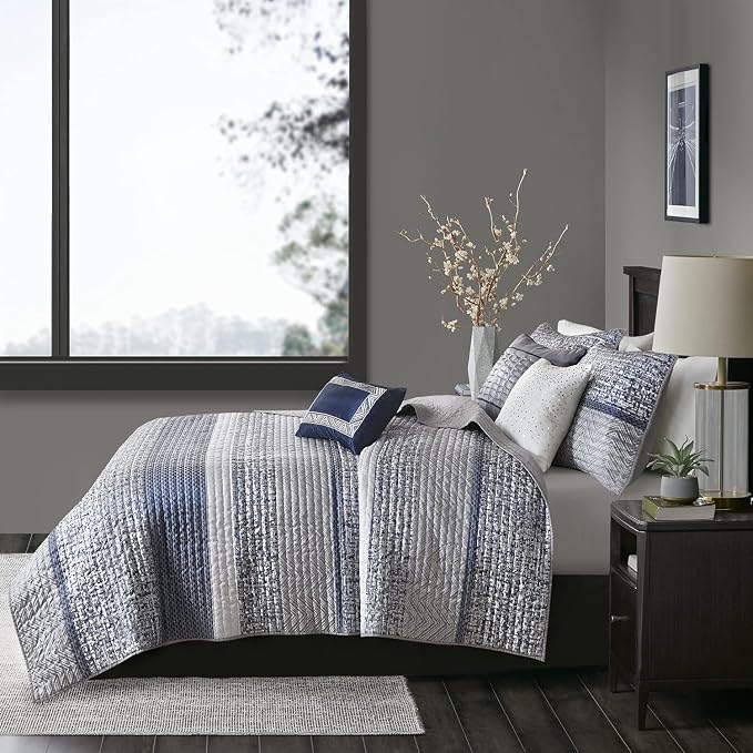 Madison Park Queen Quilt Set Lustrous Jacquard & Glitter Accent Coverlet Set - Image 13