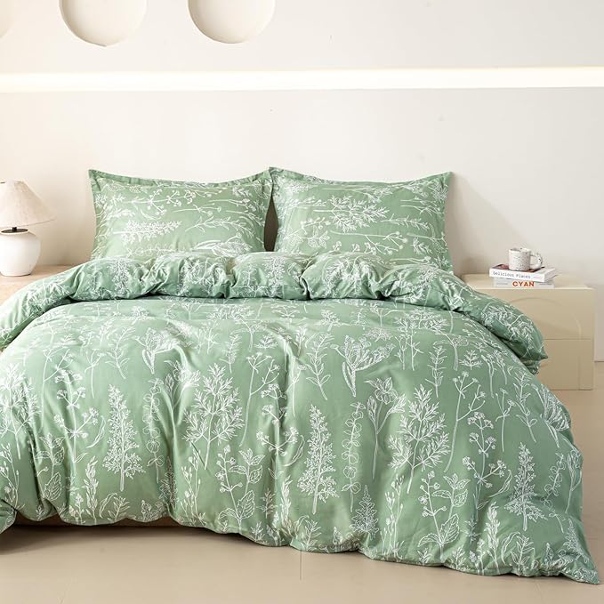 OAITE Green Duvet Cover Queen Size 3 Pieces Prewashed Cotton-Like Polyester by OAITE