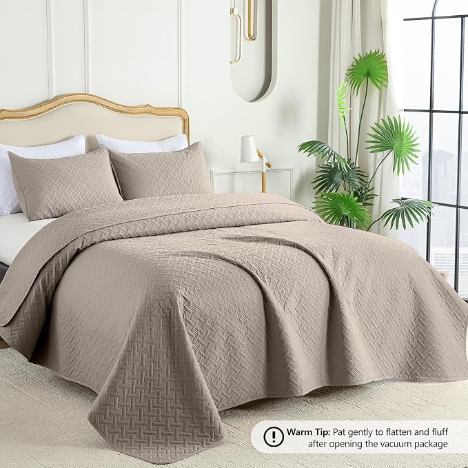 FLYMME Twin Quilt Set, Lightweight Taupe Bedspreads, Basket Weave Pattern - Image 2