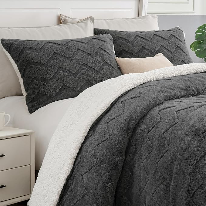 BEDELITE Fluffy King Size Comforter Set by BEDELITE