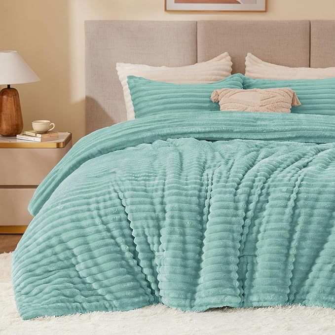 BEDELITE Fleece Queen Comforter Set -Super Soft & Warm Fluffy Haze Blue Bedding by BEDELITE