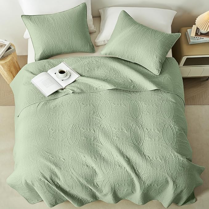 akkialla Quilts Queen Size, Sage Green Ultrasonic Full/Queen Quilt Set - Image 3