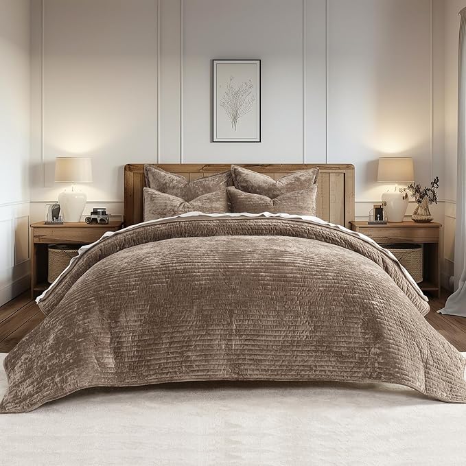 EVERGRACE Velvet Quilt Set California King 118'' x 106'', Luxurious Soft by EverGrace