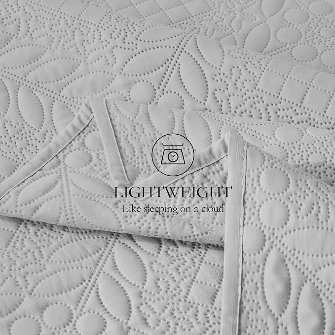 FLYMME Twin Quilt Set, Light Gray Lightweight Bedspreads, Vintage Olive Leaf - Image 5
