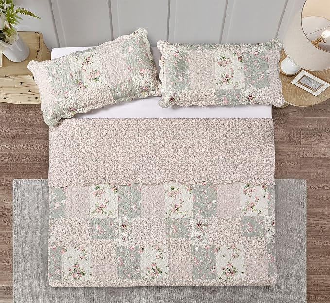 Brilliant Sunshine Rose and Sage Quilt Set, 3-Piece Bedding Sets - Image 4